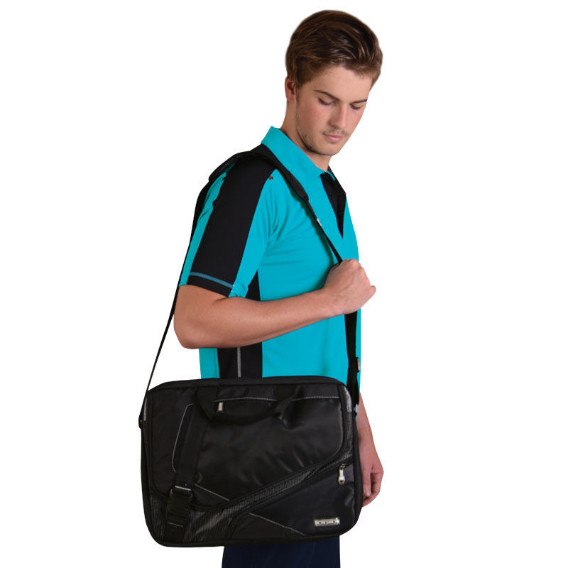 OGIO Voyager Messenger - While Stocks Last